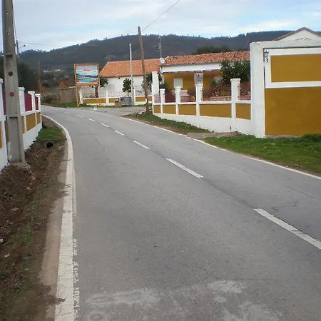 בית חווה Quinta Da Mina מונסנטו
